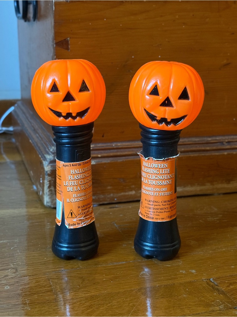 Vintage Flashing Lite Blow Mold Halloween Flashlight Jack O Lantern Pumpkin
